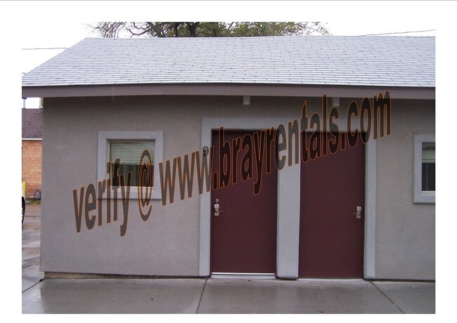 Building Photo - 1151 Belford Ave