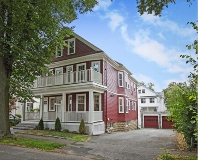 Foto del edificio - 85 Everett St