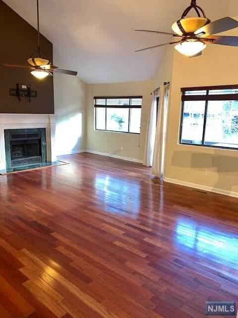 Building Photo - 266 Oakland Ct