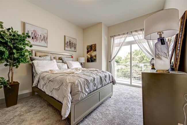 Foto del edificio - 6955 Turtlewood Dr