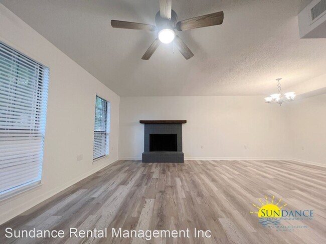 Foto del edificio - 3 br, 2.5 bath House - 96 Opp Boulevard NW #6
