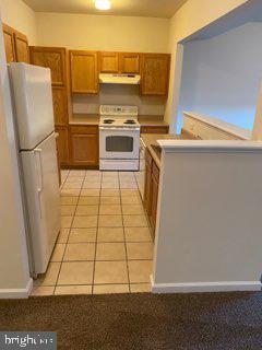 Building Photo - 755 Bassett Dr