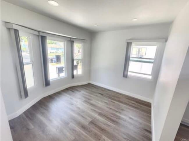 Foto del edificio - 13542 Hamlin St