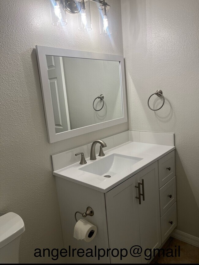 375 Vernon Drive, Upland, CA 91786 Townhome Rentals in Upland CA