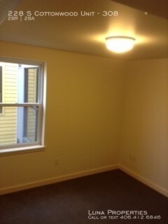 Building Photo - 228 S Cottonwood Rd