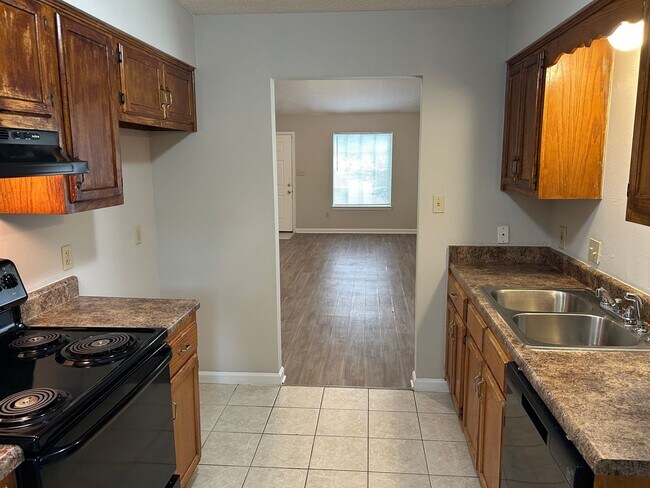 Foto del edificio - 2900 Brachton Cove W