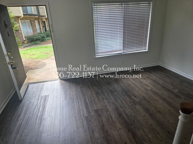 Foto del edificio - 1441 Brookwood Dr