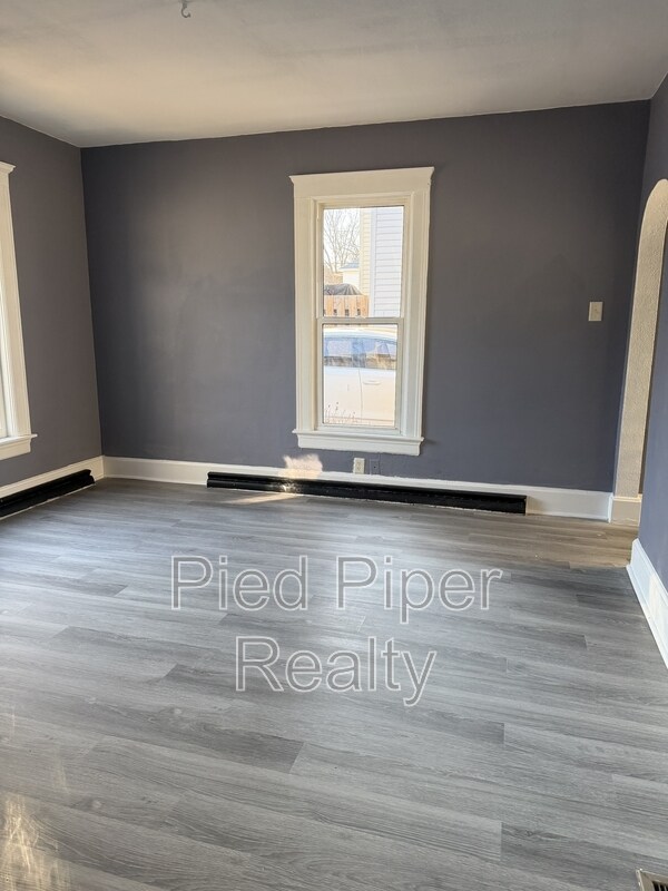 Foto del edificio - 514 E Garden St