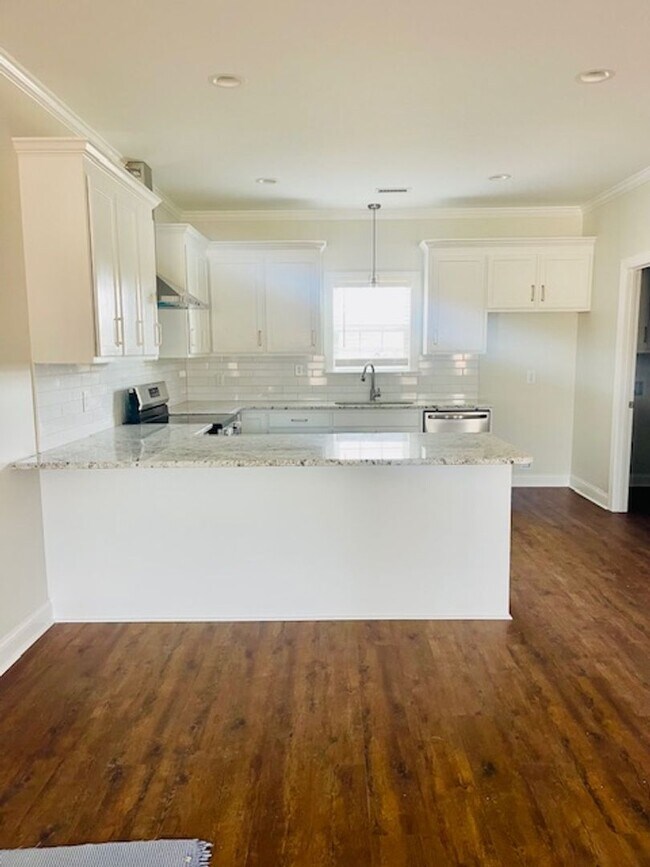 1601 Hugo Rd, Kinston, NC 28501 House Rental in Kinston, NC