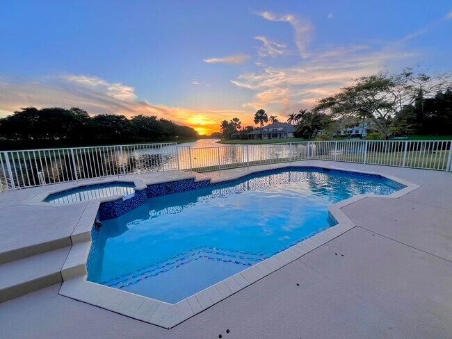 Building Photo - 12449 Antille Dr