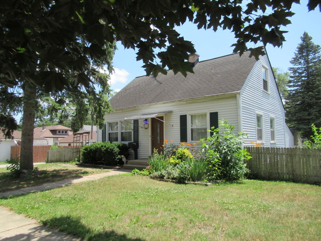 Primary Photo - 659 Bent St