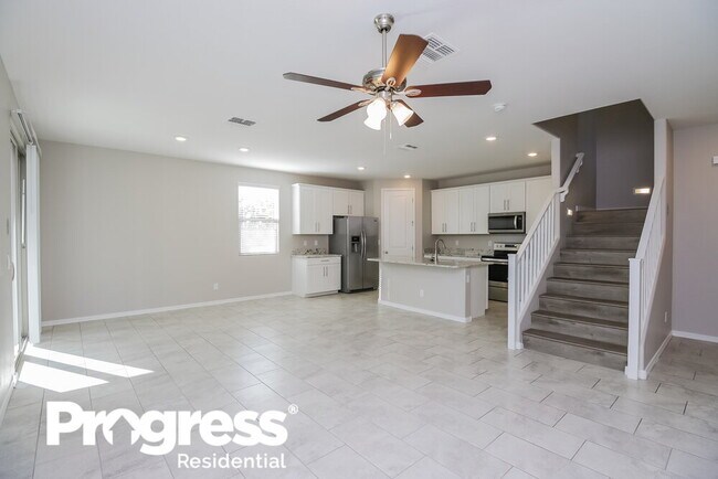 Foto del edificio - 1563 S Loren Ln