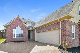 Building Photo - 4494 Graystone Dr