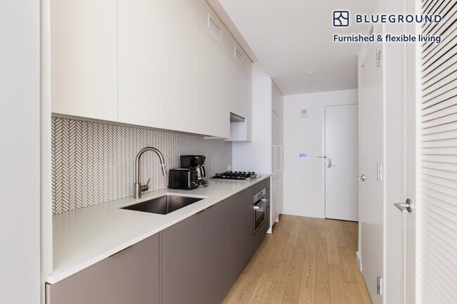 Foto del edificio - 244 W 29th St