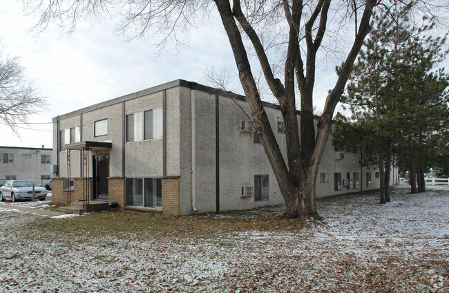 Building Photo - Sunnyside Apartments