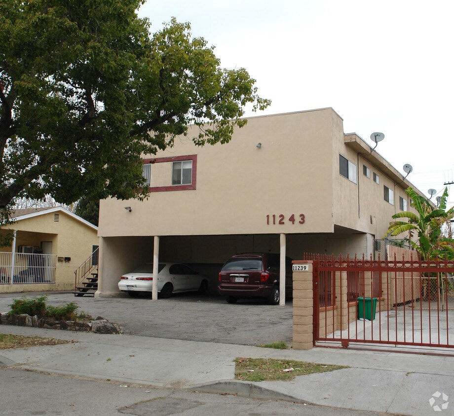 Building Photo - 11243 Tiara St