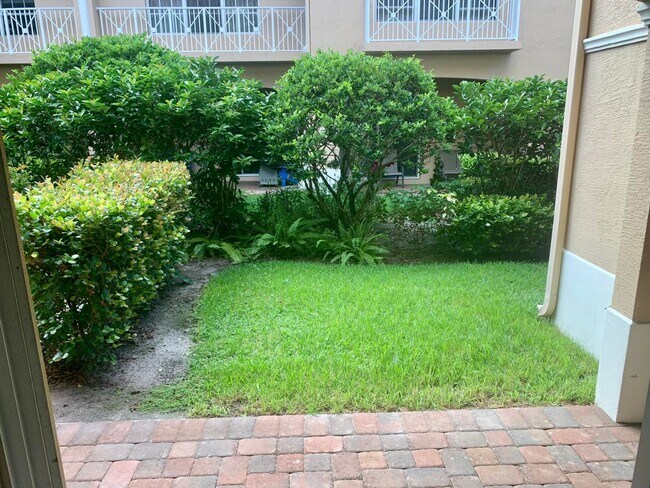 Foto del edificio - 4805 Sawgrass Breeze Dr