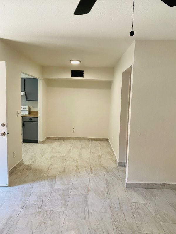 Foto del edificio - 5735 S Morris Blvd