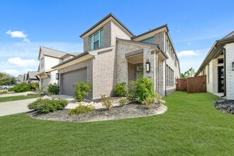 Building Photo - 6014 Bristol Spur Ln