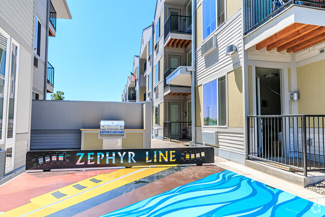 Building Photo - Zephyr Line