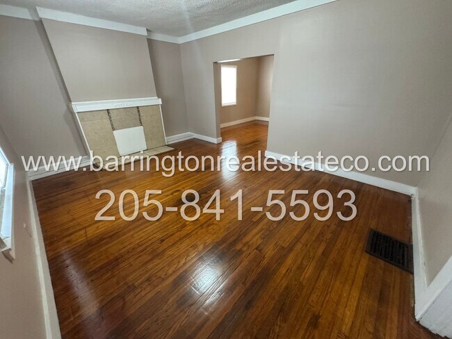 Building Photo - 4612 Terrace S