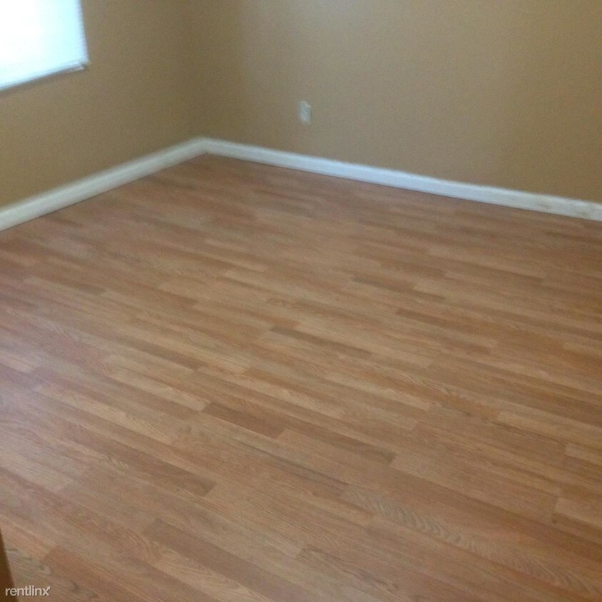 Foto del edificio - 5549 Palm St