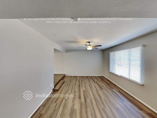 Building Photo - 1633 E Fremont Dr