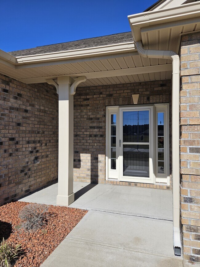 Foto del edificio - 112 Mergini Dr