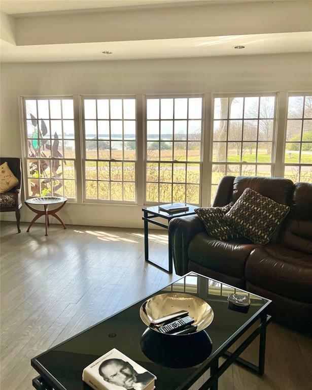 Foto del edificio - 9618 W Lake Highlands Dr