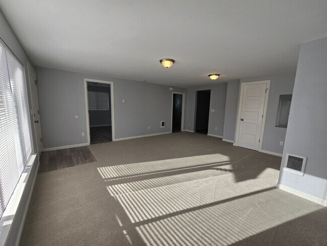 Foto del edificio - Beautiful Remodeled 2 Bedroom House!!