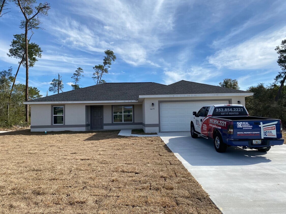 Foto principal - Desirable SW Ocala Neighborhood 3/2/2 **WO...