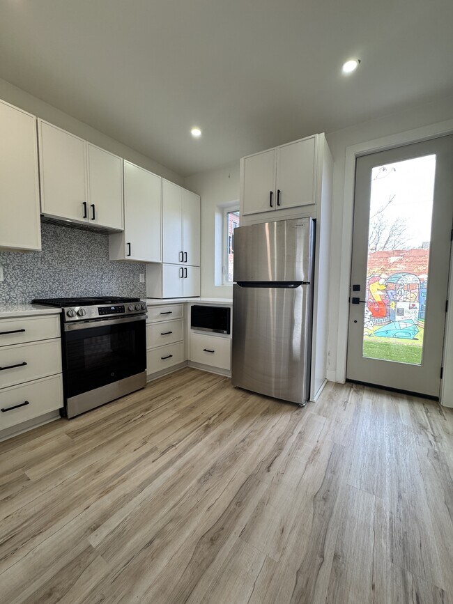 Photo - 715 W 9th Ave Townhome