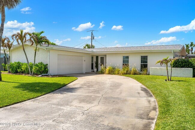 Foto del edificio - 440 Coconut Dr