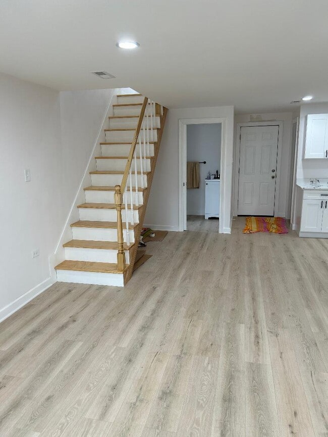 Foto del edificio - 1439 W 16th St