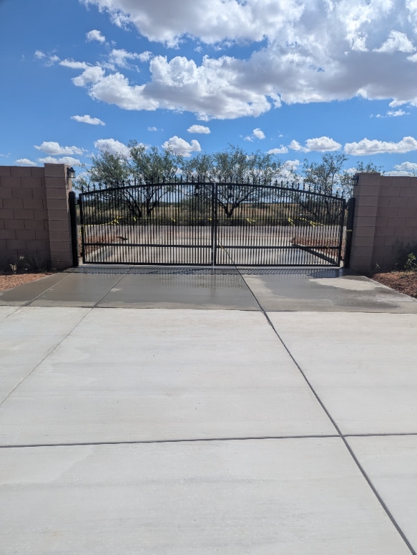 Building Photo - 8373 E Sunwing Ridge Dr