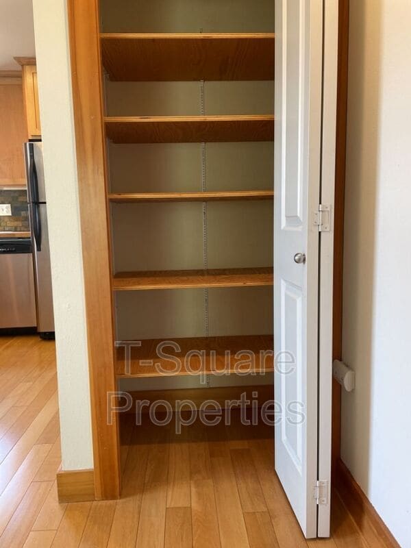 Building Photo - 3629 36th Ave S