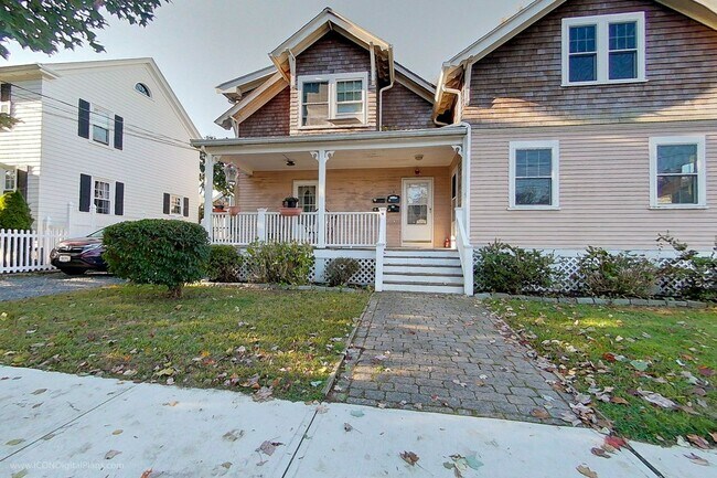Building Photo - 9 Bedlow Ave