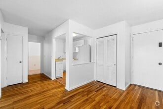Building Photo - 135 Neponset Ave