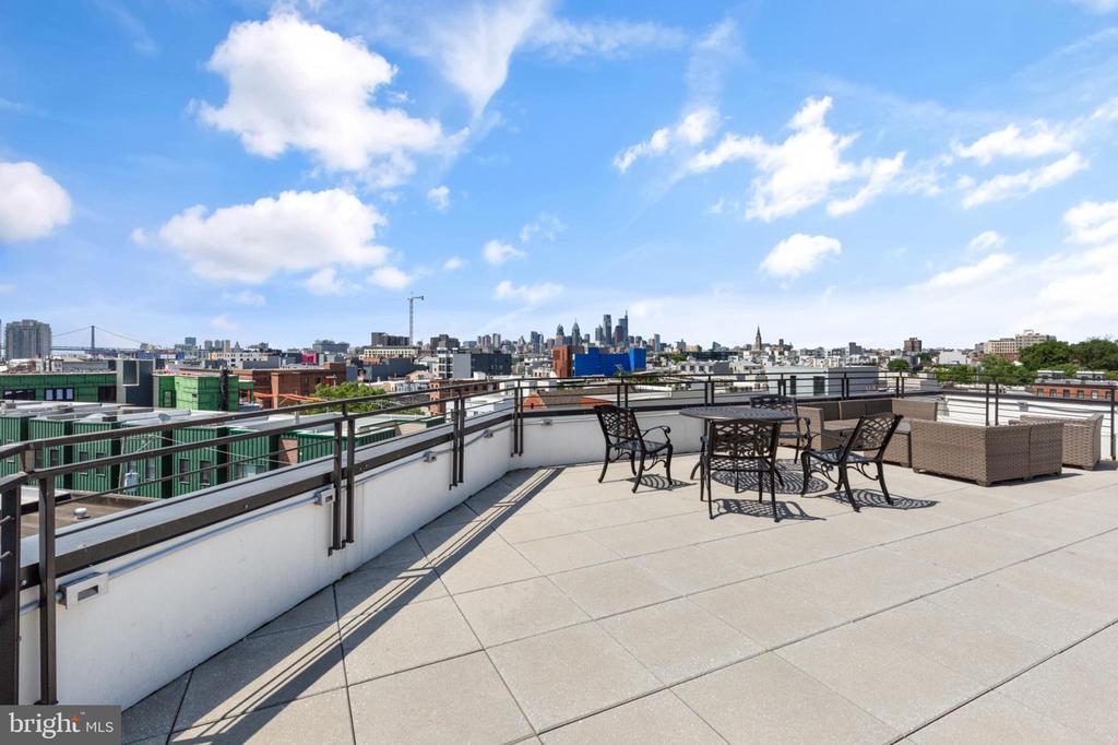 Foto principal - 1405 Frankford Ave