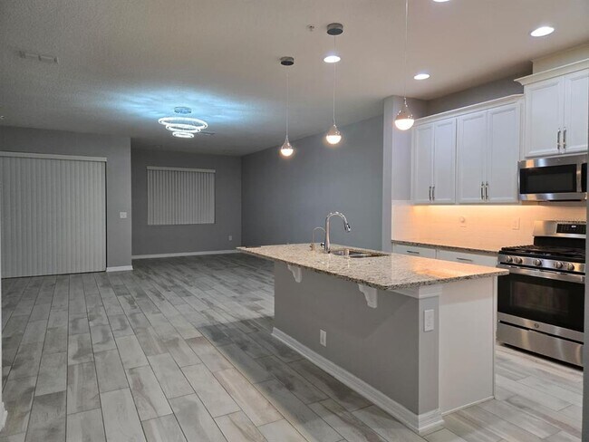 Foto del edificio - 276 Cedar Bark Ln