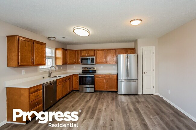 Foto del edificio - 7423 Nutmeg Ct