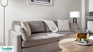 Building Photo - 2021 10th Ave S