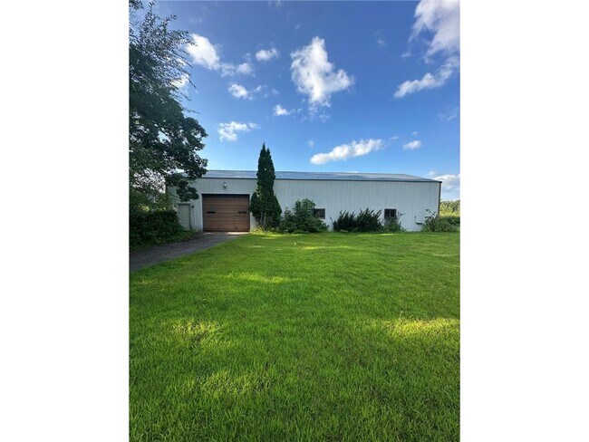 Foto del edificio - 3601 125th Ave NE