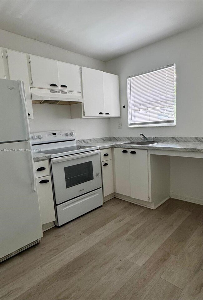 Foto del edificio - 7611 NE 2nd Ct