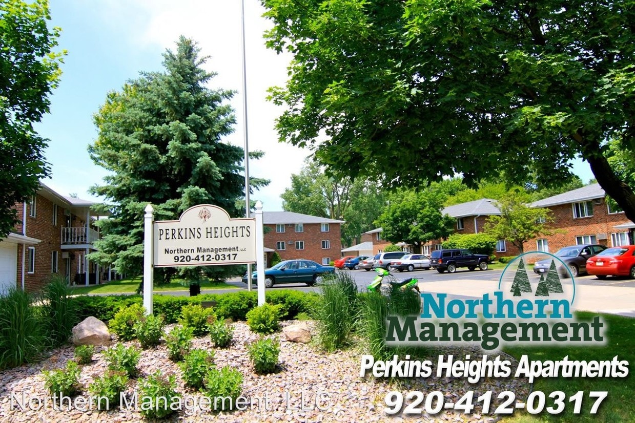 Primary Photo - 1135-1125-1131-1135 Moraine Way