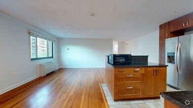 Building Photo - 1200 S Arlington Ridge Rd