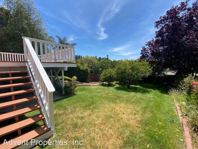 Building Photo - 3 br, 2 bath House - 441 Florence Avenue