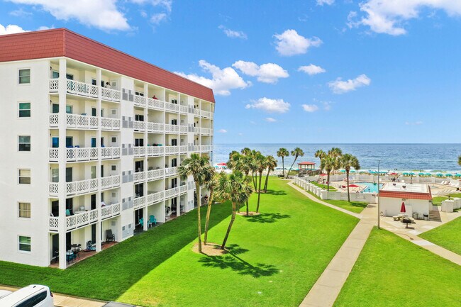 Foto del edificio - 909 Santa Rosa Blvd