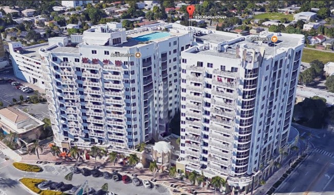 Building Photo - 1830 Radius Dr