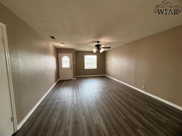 Foto del edificio - 1406 Christine Rd